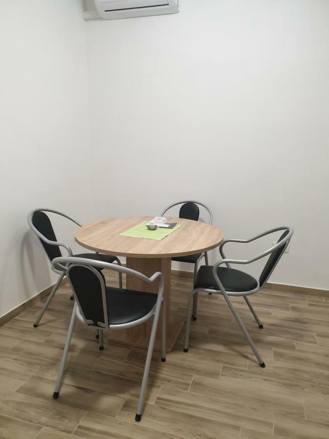 Apartment Damir Пула Экстерьер фото